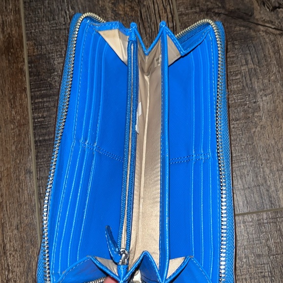 Coach Wallet - Picture 2 of 4